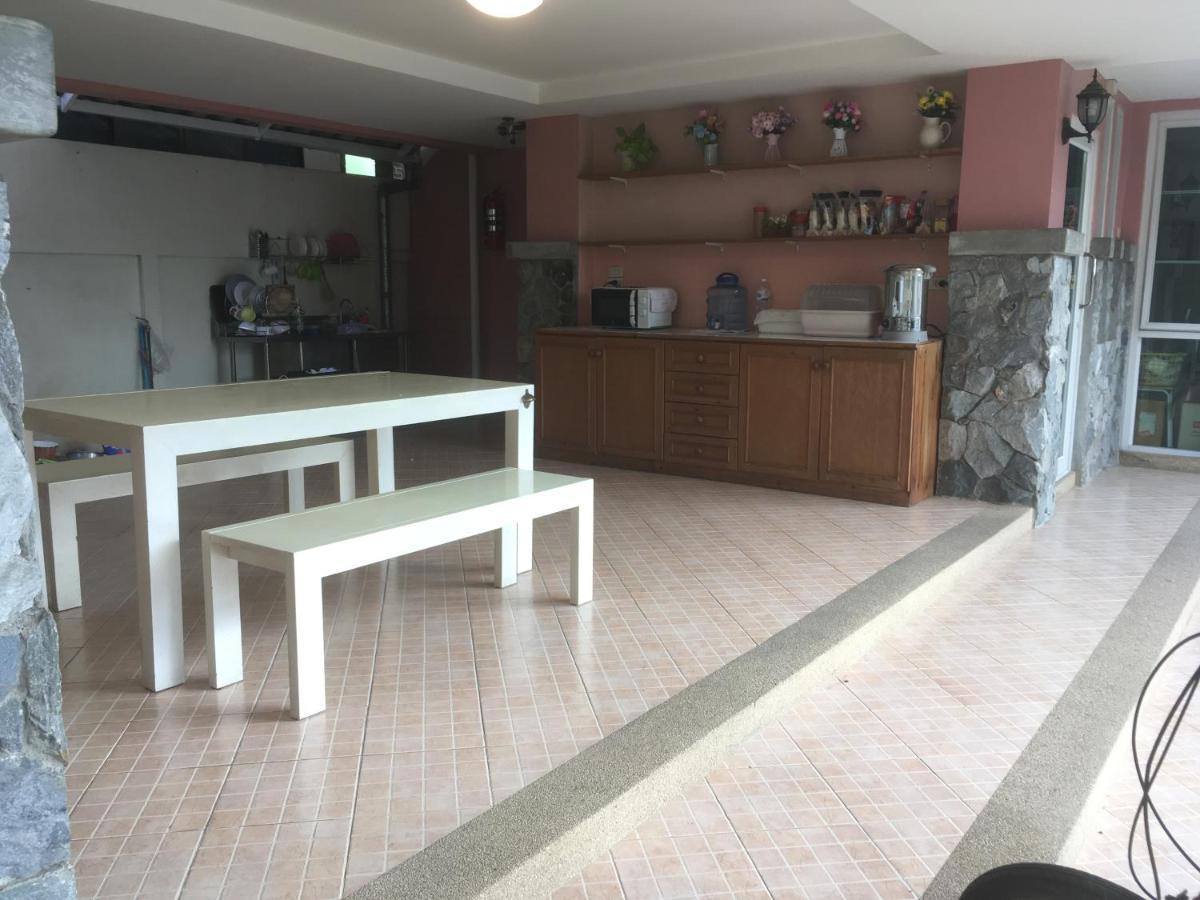 Hotel Triple Palms House Chiang Mai Zewnętrze zdjęcie