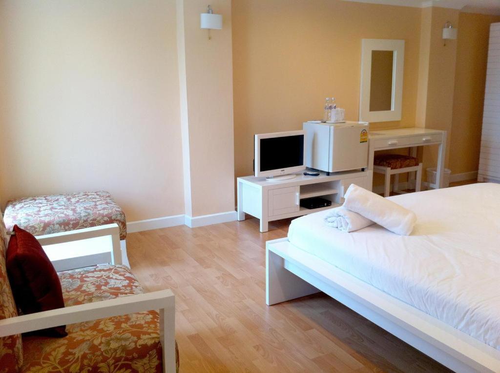 Hotel Triple Palms House Chiang Mai Zewnętrze zdjęcie